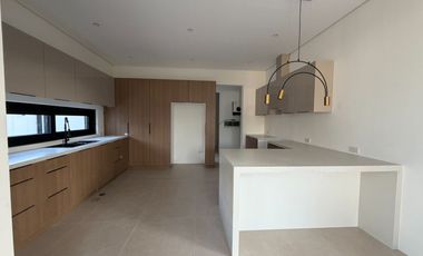 Brand New 5BR House in Southwoods, Carmona For Sale / For Rent