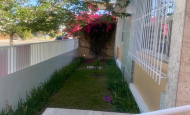 ALTAVISTA CASA DE UNA PLANTA CON 4 RECAMARAS AMPLIO JARDIN CON ASADOR Y SOTANO