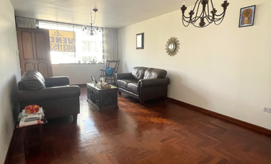 Departamento en Venta en Surco – 3 Dorm. / 100 m² / 3er Piso
