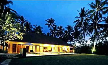 Villa Mewah Tepi Pantai Soka Tabanan 6KT SHM Lengkap