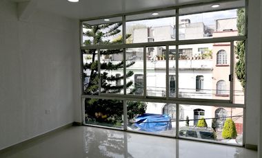 SE RENTA OFICINA O CONSULTORIO EN LA COLONIA ROMA EN SEGUNDO PISO DE 20M2