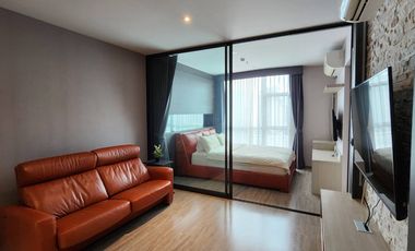 Next to Park Lane | Only 280 meters to BTS Ekkamai! For Sale: Rhythm Ekkamai Condo by AP Thailand 35.5 sq.m | High Floor (21st Floor) |