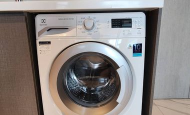 Next to Park Lane | Only 280 meters to BTS Ekkamai! For Sale: Rhythm Ekkamai Condo by AP Thailand 35.5 sq.m | High Floor (21st Floor) |