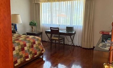 Amplia residencia en venta Jardines en la Montaña