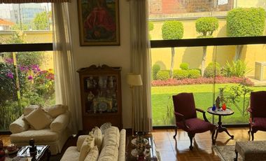 Amplia residencia en venta Jardines en la Montaña