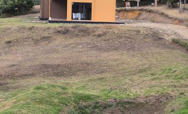 ARRIENDO HERMOSA CASA AMOBLADA CHIVATA VIA TUNJA