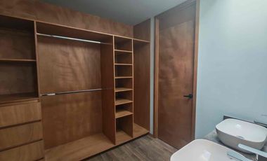 Casa en Esquina en Venta Parque México Lomas de Angelópolis, con Doble Altura y Roof Garden