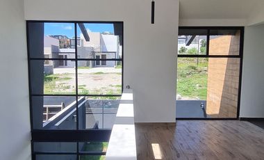HARAS DEL BOSQUE  VENTA  LOFT 144 M2 UNA  RECÁMARA Y JARDÍN
