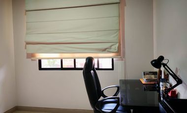 Casa amoblada de alquiler en la Urbanización Ciudad Colón, 4 dormitorios