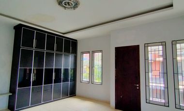 Rumah Hook 2,5 Lantai di Citra Garden 2 Ext Sudah Renovasi