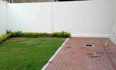 Alquilo villa en Bosques de la Costa Etapa Cimas