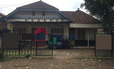 Rumah + Gudang Luas Di Mojoroto Kota Kediri Lokasi Strategis Akses Jalan Raya Dekat Terminal Kediri