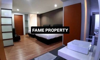 RUMAH BAGUS 3 LANTAI LINGKUNGAN NYAMAN ASRI SIAP HUNI DI CISITU DAGO BANDUNG