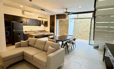 TOWNHOUSE AMUEBLADO EN RENTA EN LA COLONIA CAMPESTRE