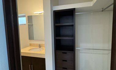 TOWNHOUSE AMUEBLADO EN RENTA EN LA COLONIA CAMPESTRE