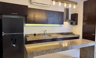 TOWNHOUSE AMUEBLADO EN RENTA EN LA COLONIA CAMPESTRE