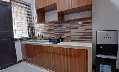 DISEWAKAN RUANG KANTOR (RUKAN) - BARU & LENGKAP UNTUK 20 KARYAWAN DI DEPOK