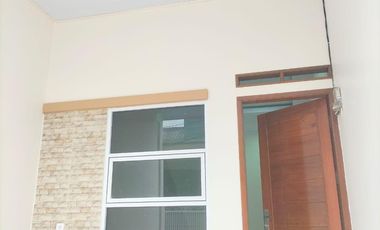 Rumah Minimalis Brand New Poris Indah Dijual Harga Murah Lokasi Bagus Tidak Banjir Cipondoh Tangerang