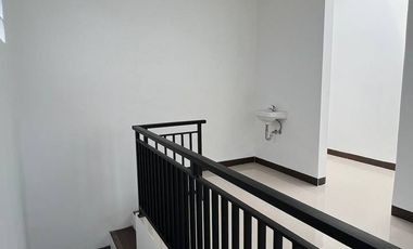 RUKO SIAP HUNI DP 0% DEKAT STKIP PASUNDAN BANDUNG BARAT