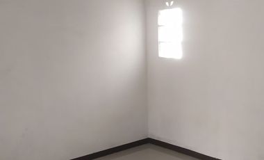 RUMAH BARU MINIMALIS MODERN 1 LANTAI NYAMAN SIAP HUNI DI TERUSAN CIBADUYUT BANDUNG