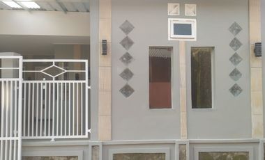 RUMAH BARU MINIMALIS MODERN 1 LANTAI NYAMAN SIAP HUNI DI TERUSAN CIBADUYUT BANDUNG