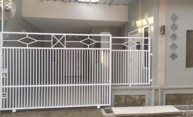 RUMAH BARU MINIMALIS MODERN 1 LANTAI NYAMAN SIAP HUNI DI TERUSAN CIBADUYUT BANDUNG