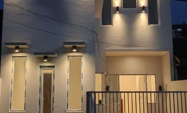 RUMAH KEREN BARU 2 LANTAI MINIMALIS MODERN SIAP HUNI DI RANCAMANYAR BANDUNG
