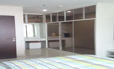 Diatas Mall CP Disewa 2BR Central Park Residences Furnished Homey, Dekat Taman Anggrek MTA & APL Tower, Fasilitas Pool, Gym  Jacuzzi, Sky Garden, Mall