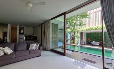 Villa Modern Tropical Dijual, di Jimbaran, Kuta Selatan Area