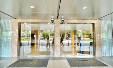 Rent to Own 1 Bedroom unit with balcony in Shore 3 Residences, MOA Complex