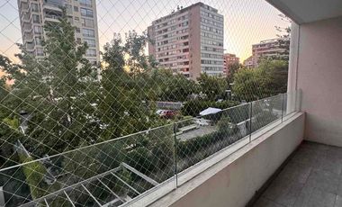 Departamento 2 dormitorios, 2 baños, estacionamiento y bodega en ARRIENDO