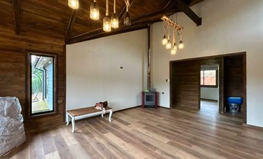 Se vende hermosa casa en sector Casa Blanca – Valdivia