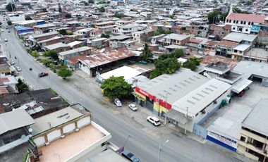 Venta de Galpón Comercial en Portoviejo Manabí
