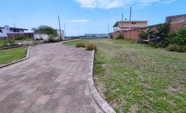 Venta de Terreno frente al mar en Crucita