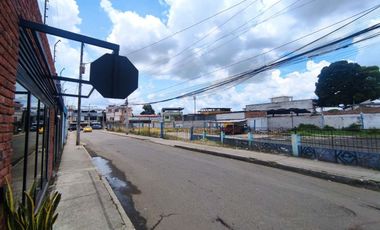 Venta de Terreno Comercial en Portoviejo