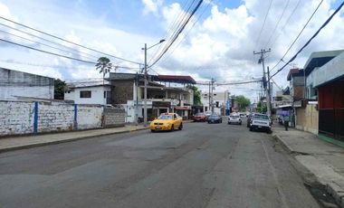 Venta de Terreno Comercial en Portoviejo