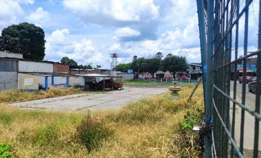 Venta de Terreno Comercial en Portoviejo