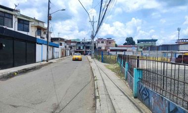 Venta de Terreno Comercial en Portoviejo