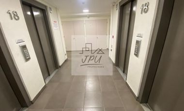 Aire Acondicion 2 Privados 1 Estacionamiento Metro Manquehue