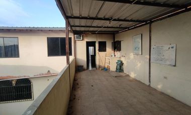 Venta de Casa Comercial en Portoviejo