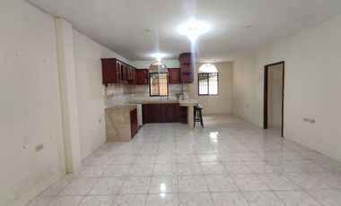 Venta de Casa Comercial en Portoviejo