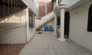Venta de Casa Comercial en Portoviejo