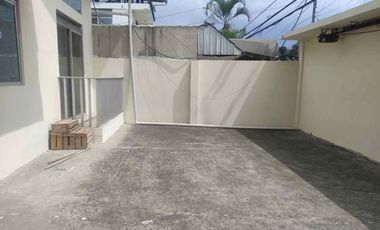 Venta de Casa Comercial en Portoviejo
