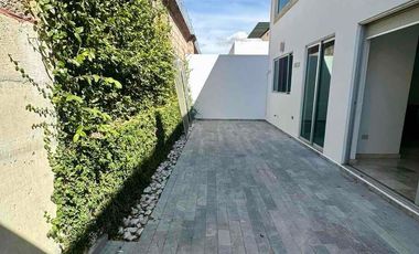 Casa en renta Parque Venetto, Lomas de Angelopolis