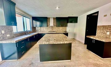 Casa en renta Parque Venetto, Lomas de Angelopolis