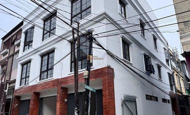 Strategis Sewa Ruko 4Lt. Unfurnished di Pademangan Jakarta Utara Cocok Untuk Semua Usaha Akses ke Bandara Soekarno-Hatta, Tol, Mangga Dua, Ancol