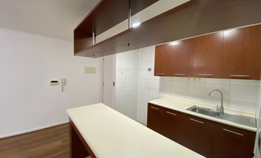 Vendo depto. en Carmen 187 / Curico / Santa Lucía