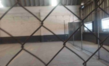 RENTO BODEGA DE 1600 METROS CON ANDEN DE CARGA