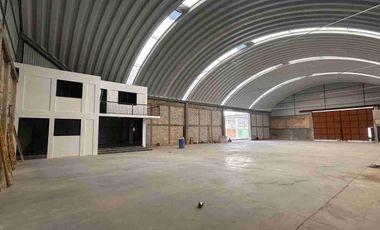 BODEGA NUEVA DE 1098 METROS EN JIUTEPEC