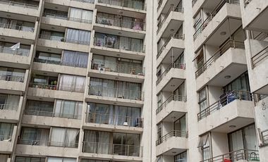 ARRIENDO DEPARTAMENTO DE 1 DORM PRIMER PISO METRO VICUÑA MACKENNA